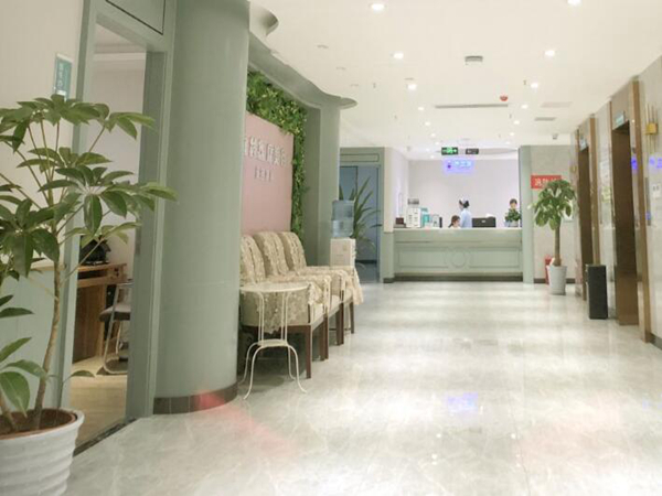 昆山東方美人醫(yī)療美容門(mén)診.jpg
